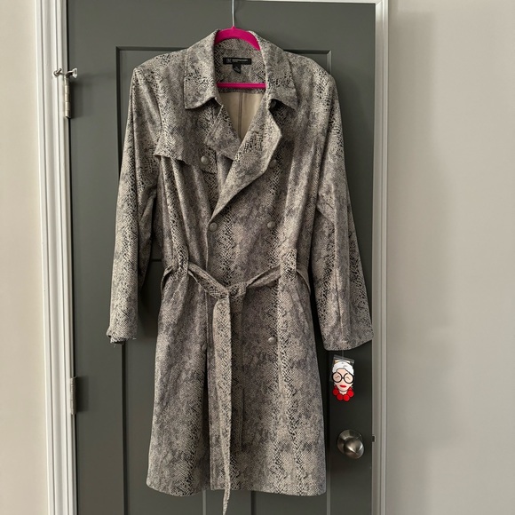 INC International Concepts Jackets & Blazers - NWT INC International Concepts Snake Skin Belted Coat 3X
